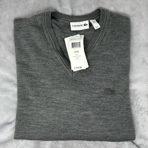 NWT Lacoste Men's Stone Chine Grey V-Neck Sweater Merino Extra Fine Size XL